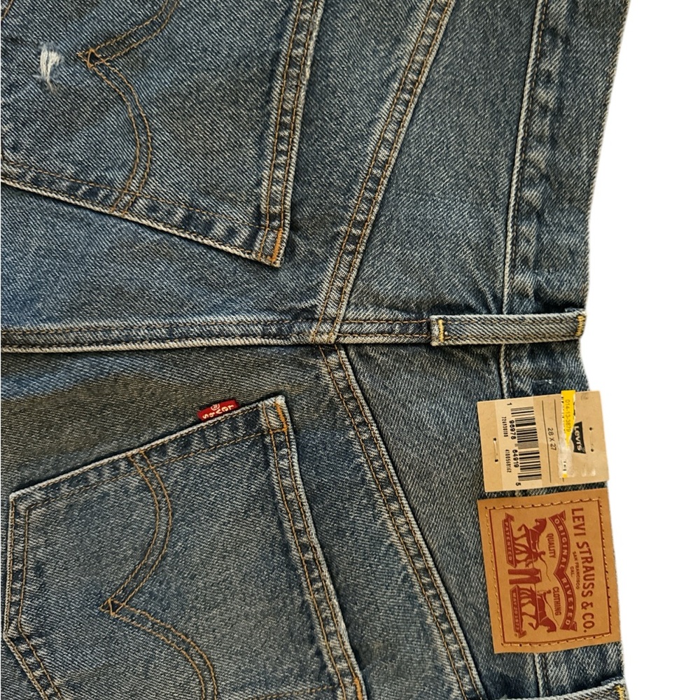 NWT woman’s Levi’s ribcage straight ankle distressed jeans 👖 size 28 - Picture 6 of 8
